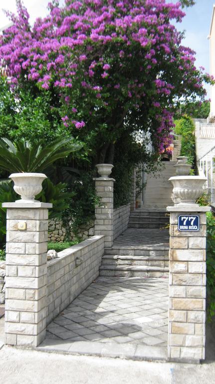 Perun Guest House Mlini Exterior foto